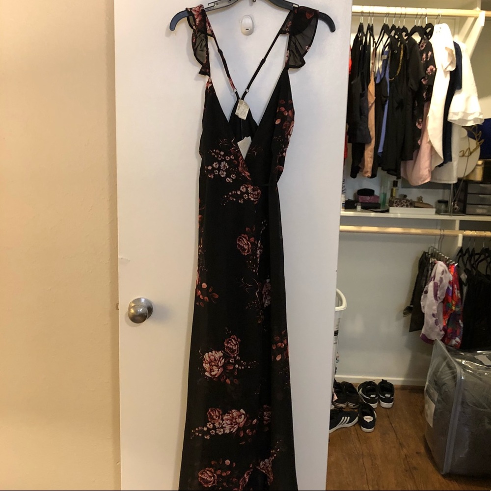 Floral wrap dress NWT - Picture 2 of 7